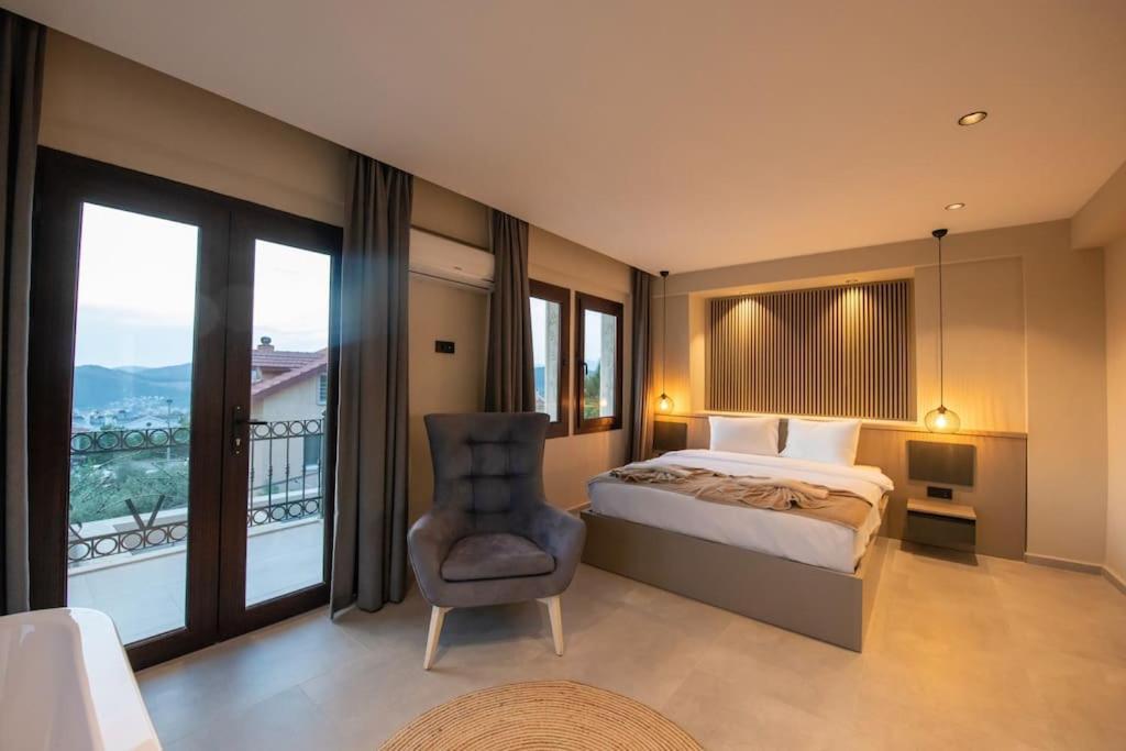 Havuzlu Korunakli Jakuzili Villa Fethiye Exteriér fotografie